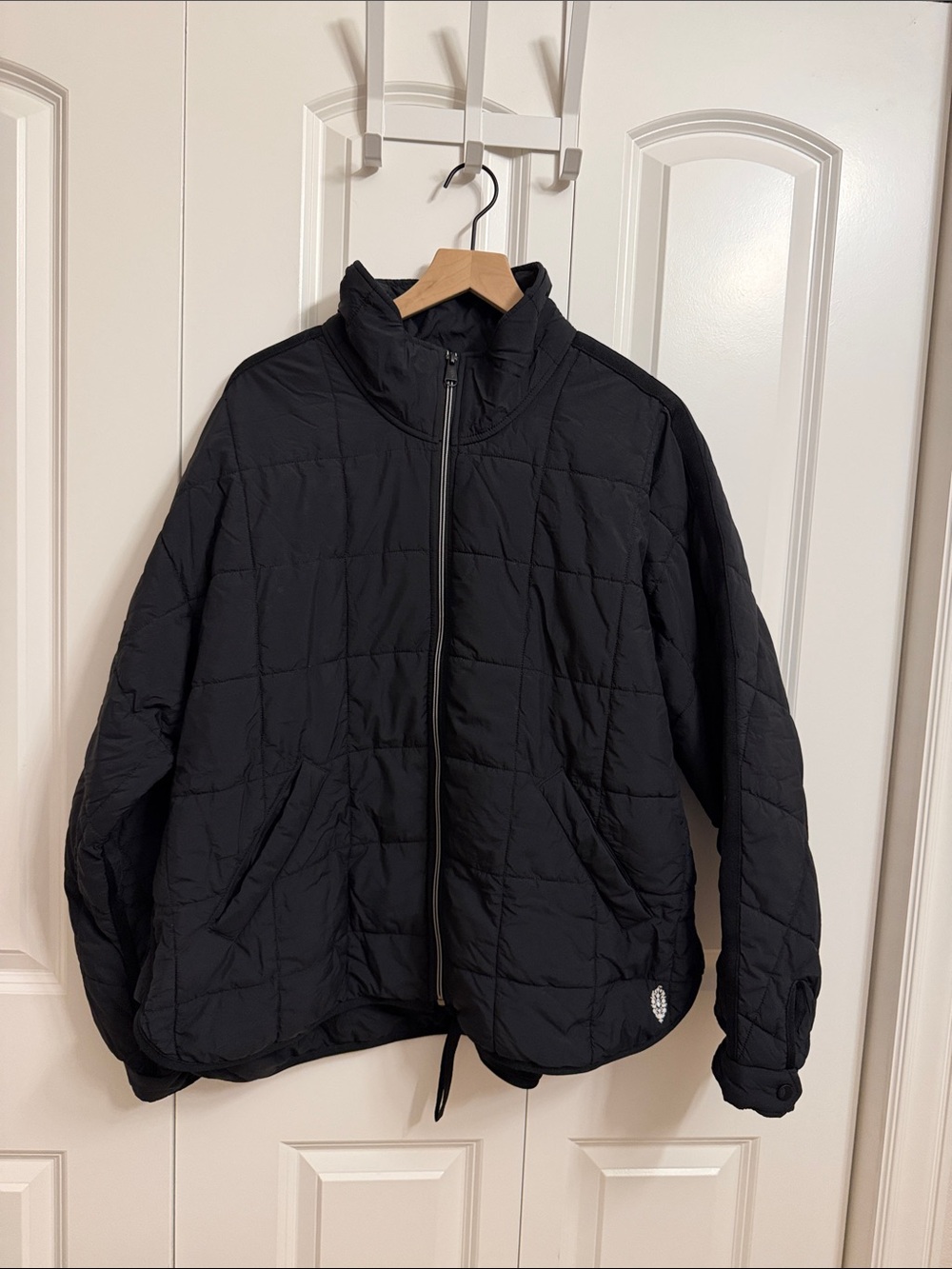Women’s Free People Pippa Jacket, Black, oversized size XL